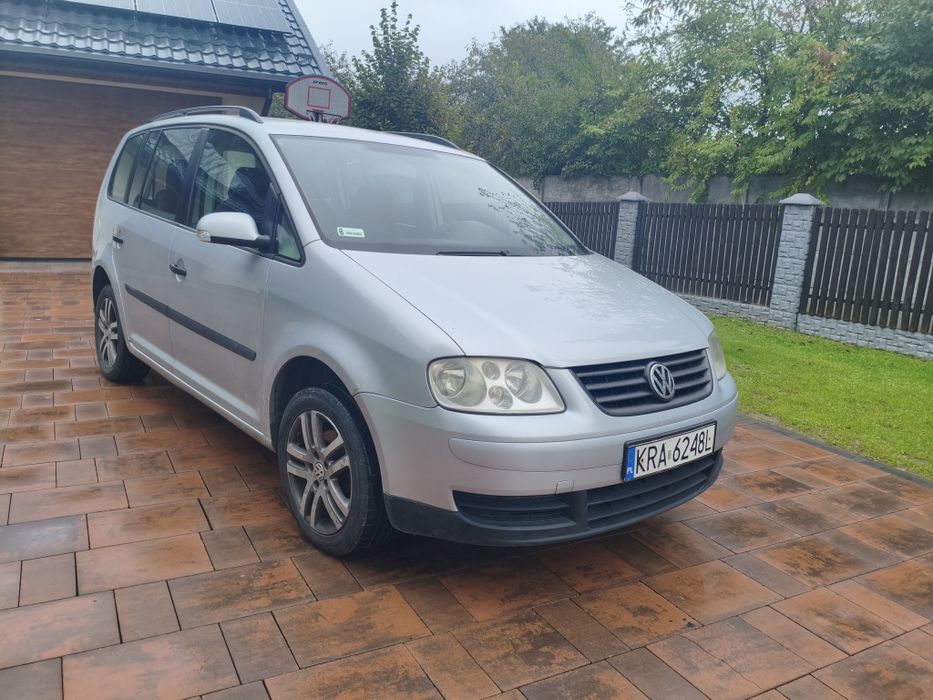 Volkswagen Touran 1.6 Gaz 5999Zl