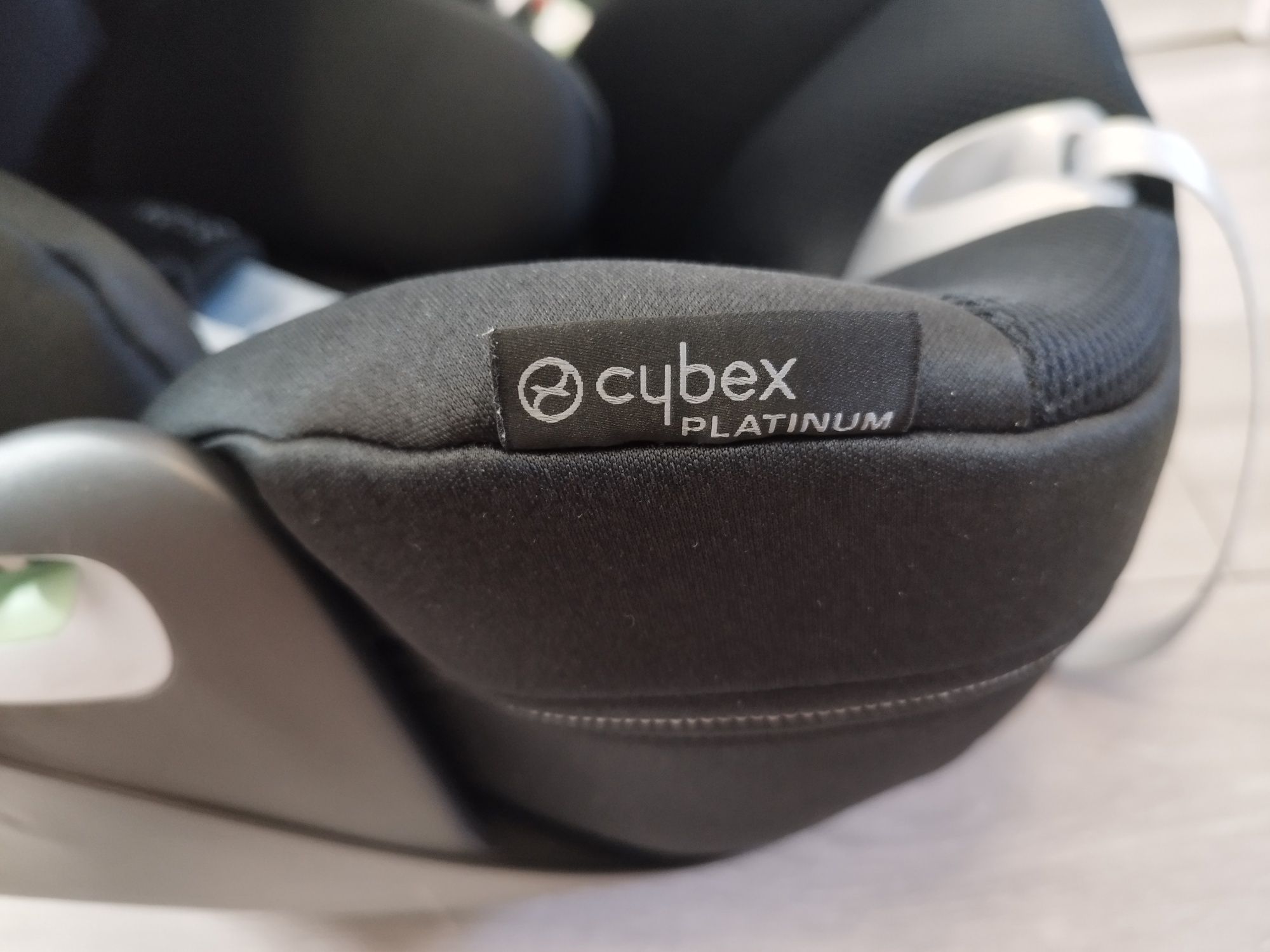 Cybex Cloud t i-size