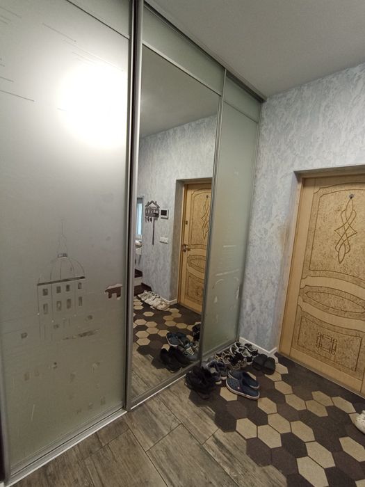 Продається 2-х поверховий будинок з євроремонтом