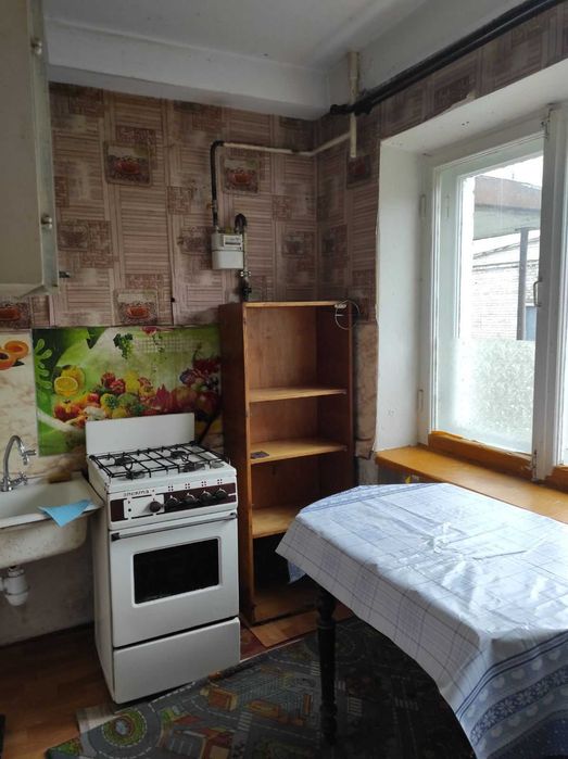 Квартира 2-х кімнатна в центрі Канева Продається
