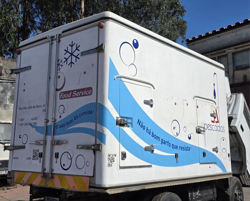 Contentor frio / arrumos