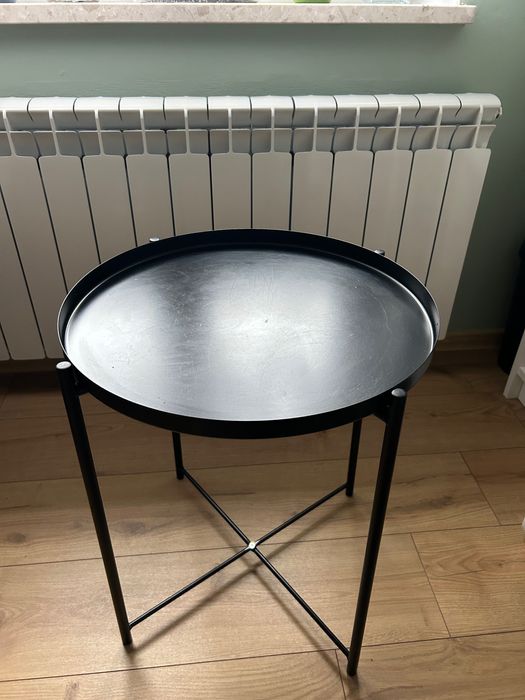 Stolik okrągły z tacą