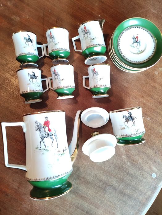 13 peças porcelana Vista Alegre