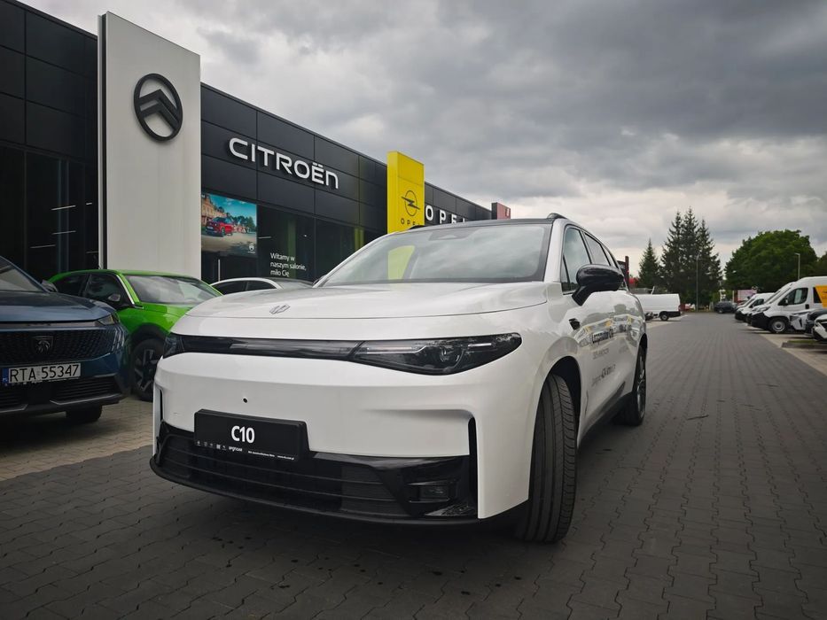 Leapmotor C10 Leapmotor | C10 | Nowy | Elektryczny | 218KM |