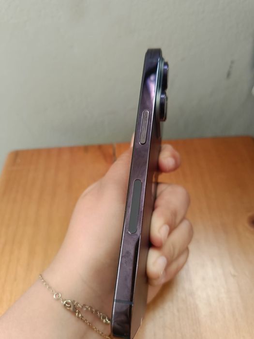 Iphone 14 pro semi novo