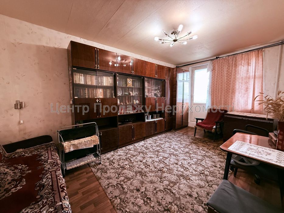 Ексклюзив 1 кімнатна квартира Середній поверх