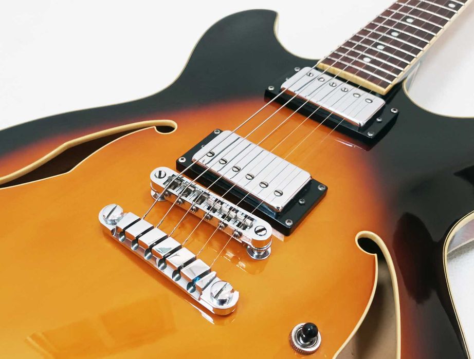 Ibanez Artcore AS73 Hollowbody