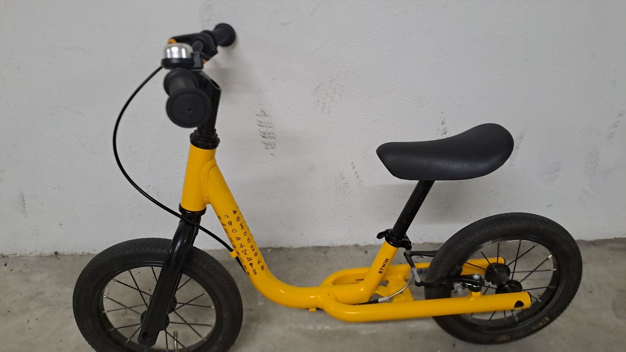 BTWIN Bicicleta de Aprendizagem 12 polegadas
Bicicleta de Aprendizagem