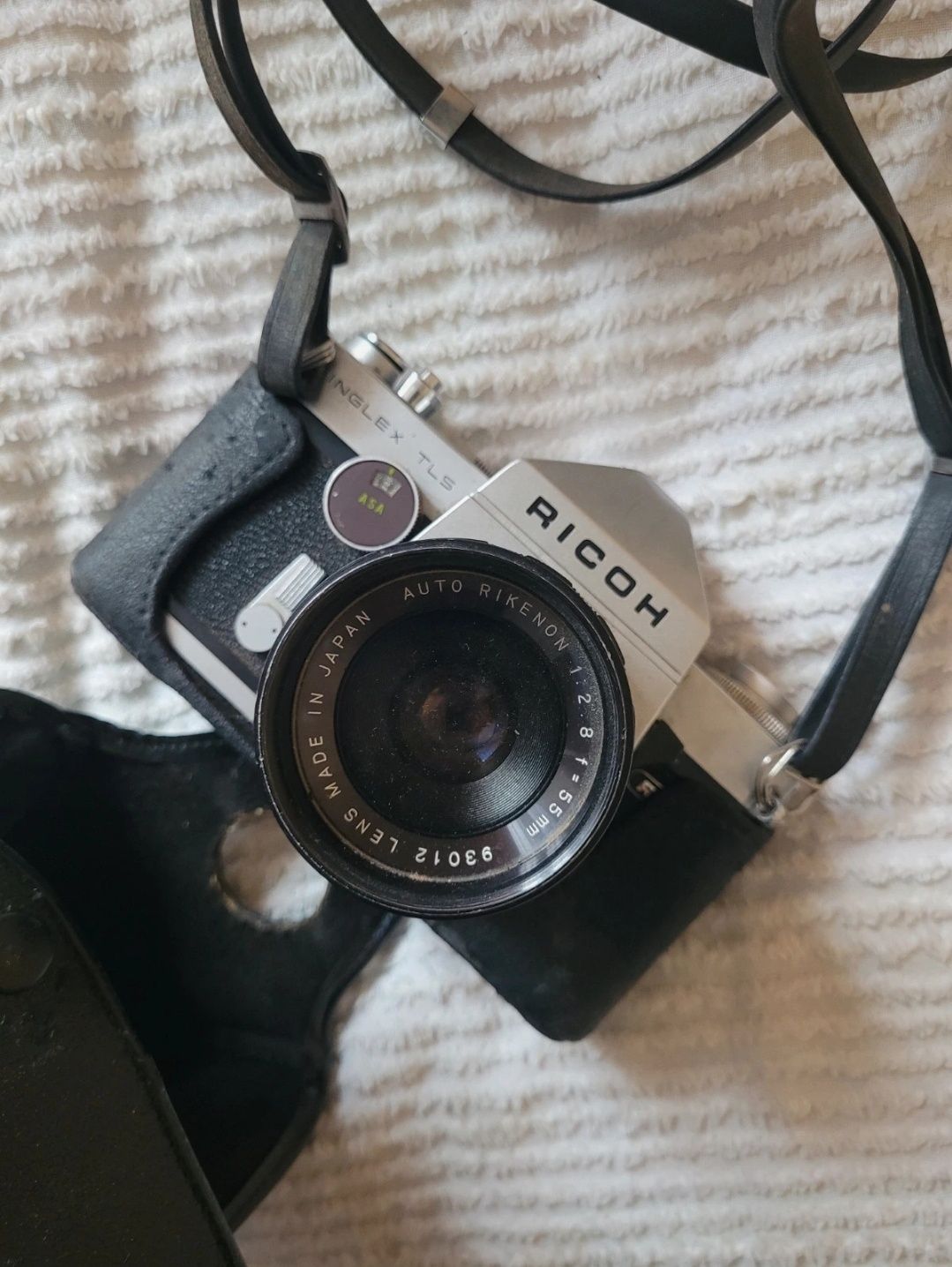 Aparat zabytkowy analogowy Ricoh Singlex TLS 1:2.8 f=55mm