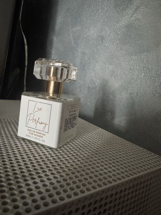 Perfumy do sprzedania
