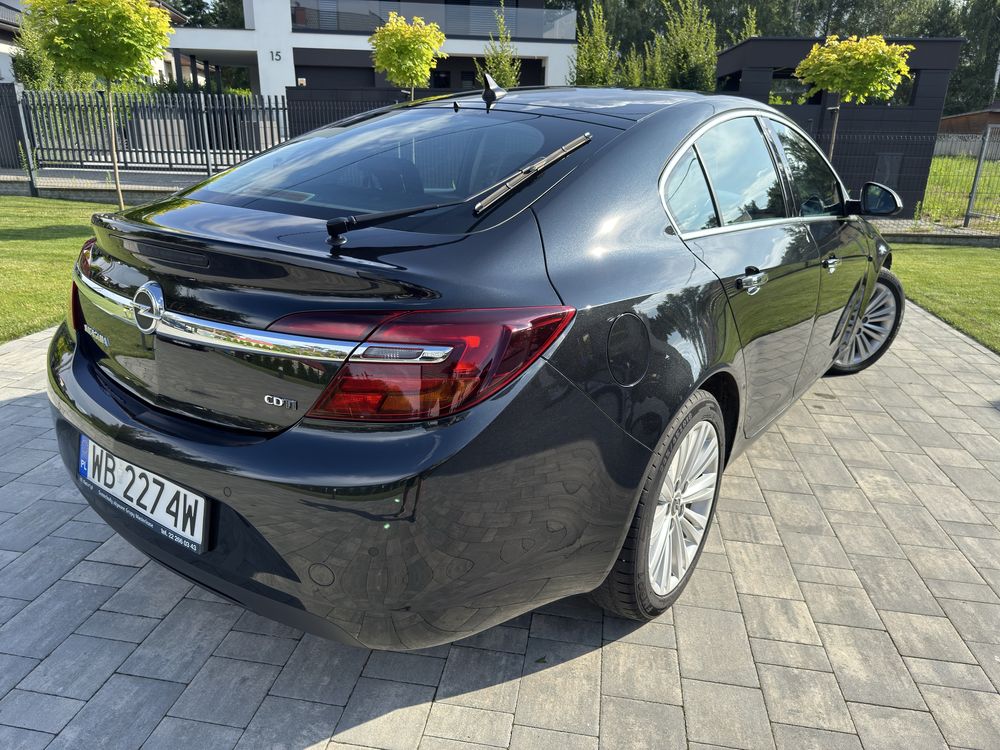 **Opel Insignia 2.0 CDTI 165 KM – wersja COSMO, pełna opcja, stan BDB!