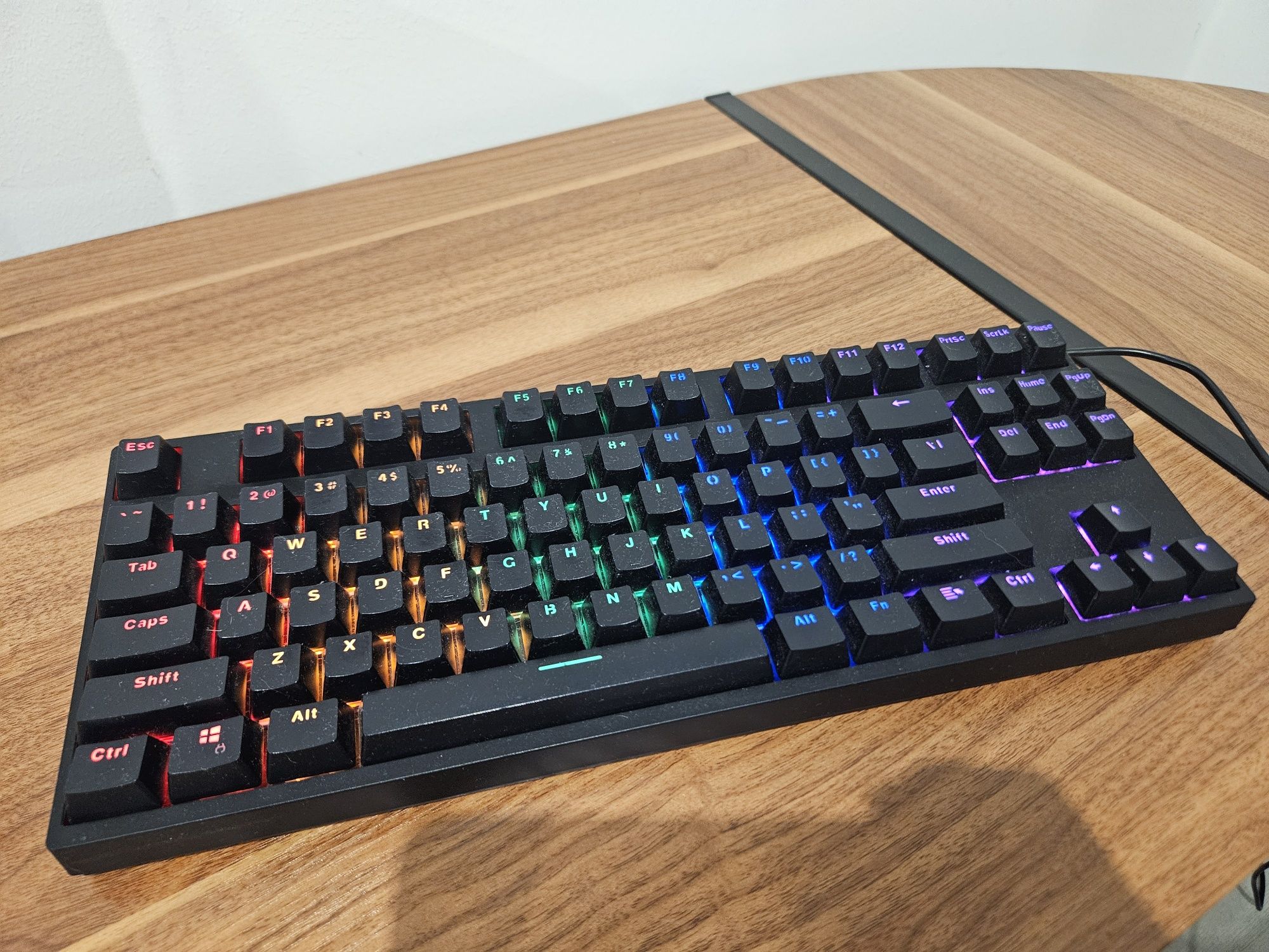 Klawiatura MECHANICZNA ATAX RGB stan idealny