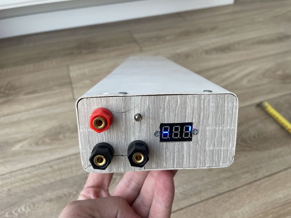 Батарея Li-ion 1900Wh 24v + зарядка 10А торг