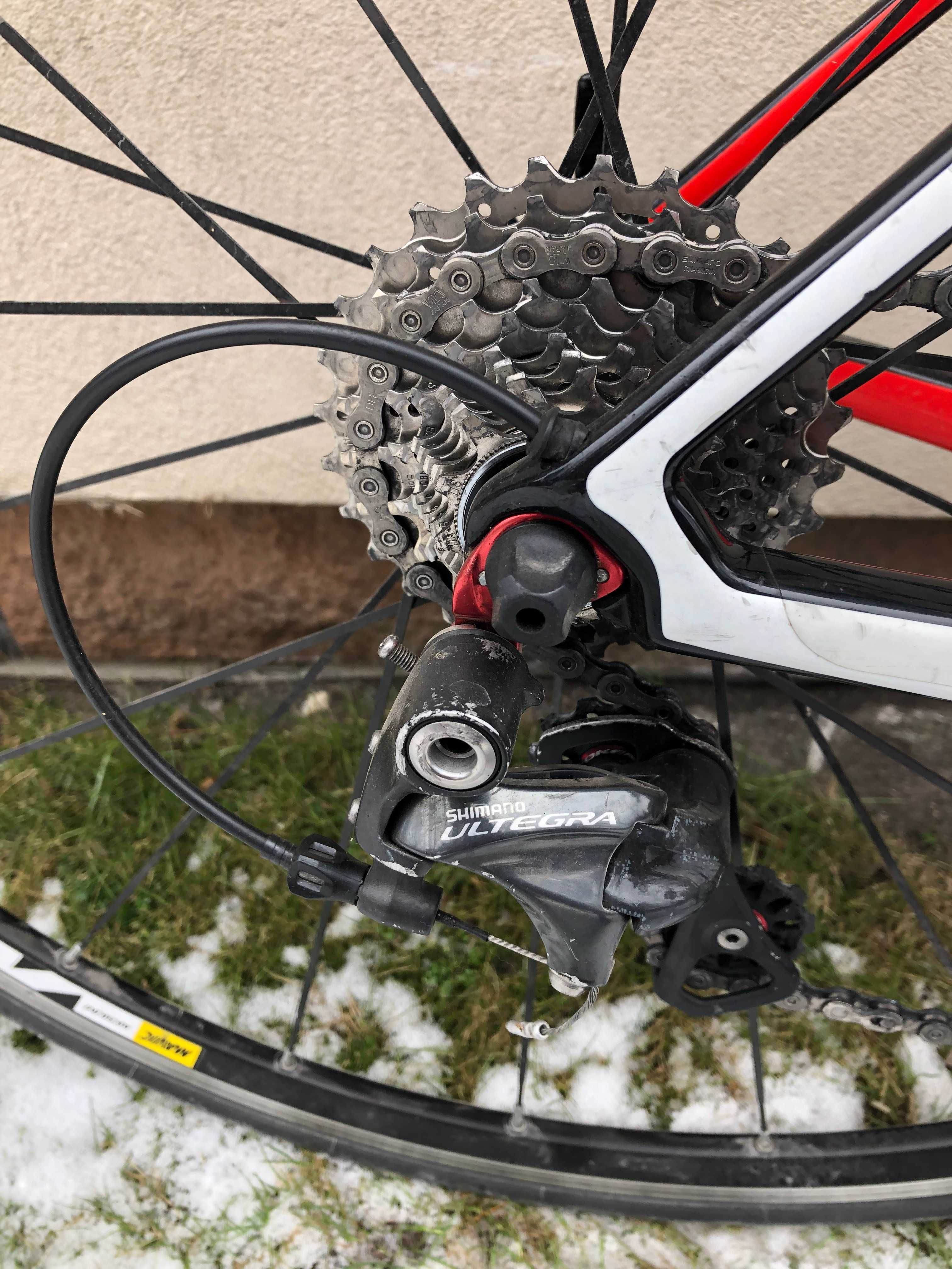 Szosa Carbon Cube  Attain Ultegra/105 size 53. Nowa cena!