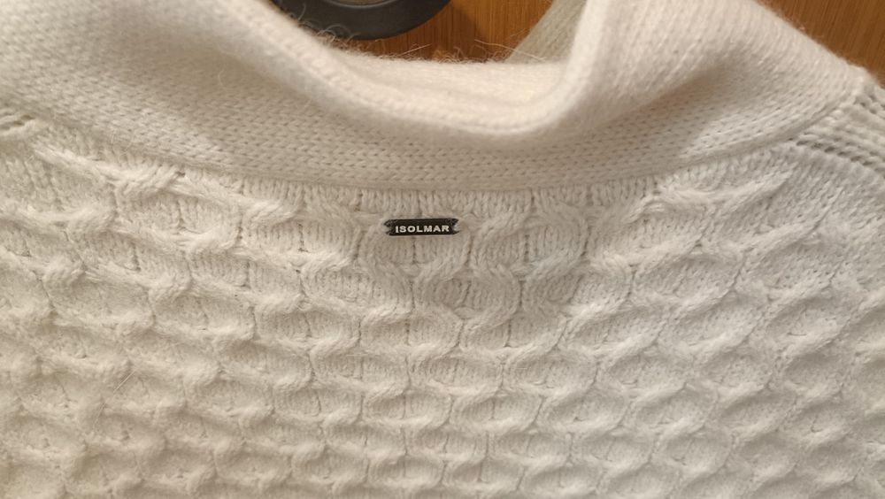 Poncho branco de mulher