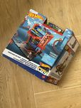 Hot Wheels City, Rajdowy parking, mały zestaw