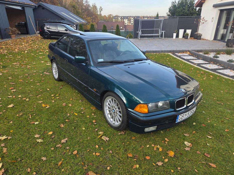 BMW E36 Coupe 1.8is