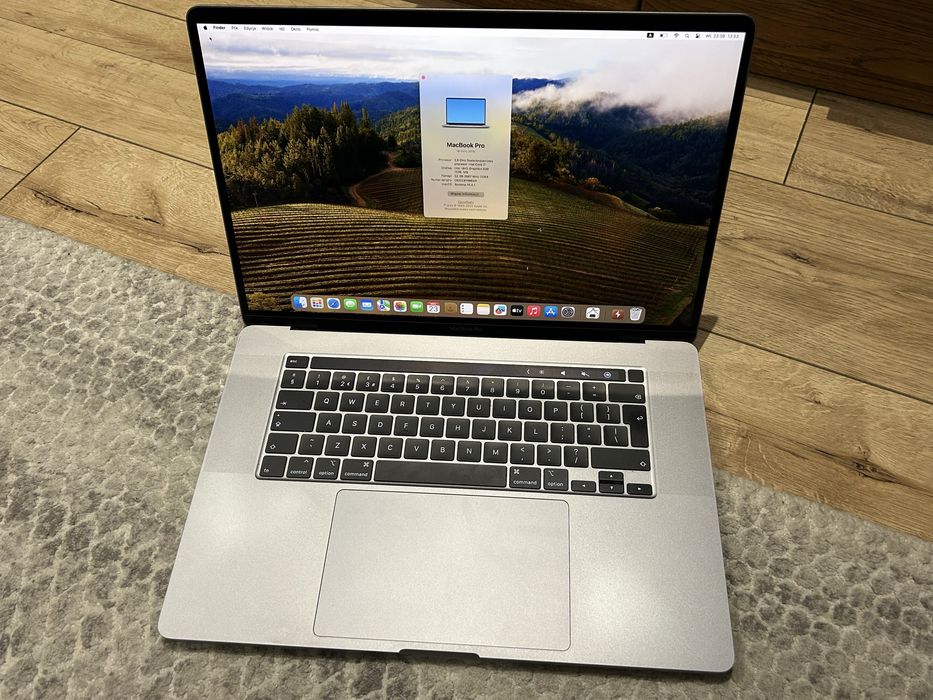 Macbook Pro 16 i7 2.6 32 GB 512 SSD A2141  2019