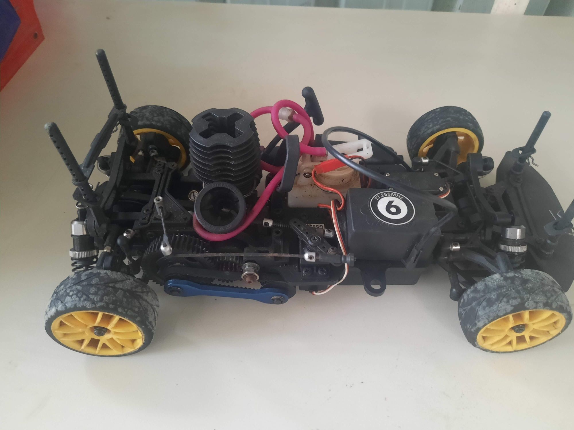 Carro a gasolina radio modelismo escala1/10
