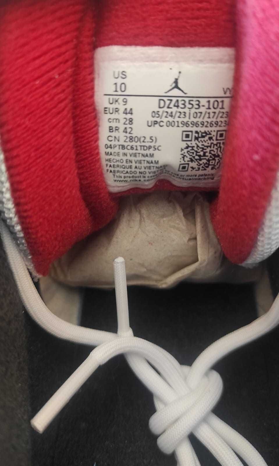 Jordan Max Aura 5