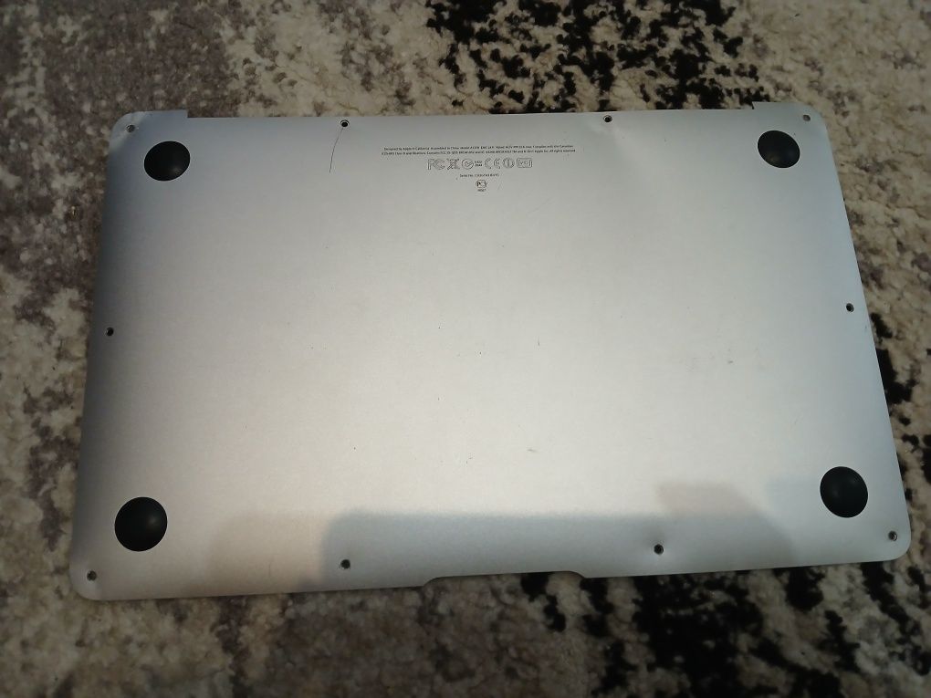 Корпус до macbooc air11 a1370