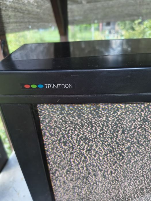 Telewizor Sony Trinitron KV-2184MT (21") – idealny do retro PS1/Pegasu