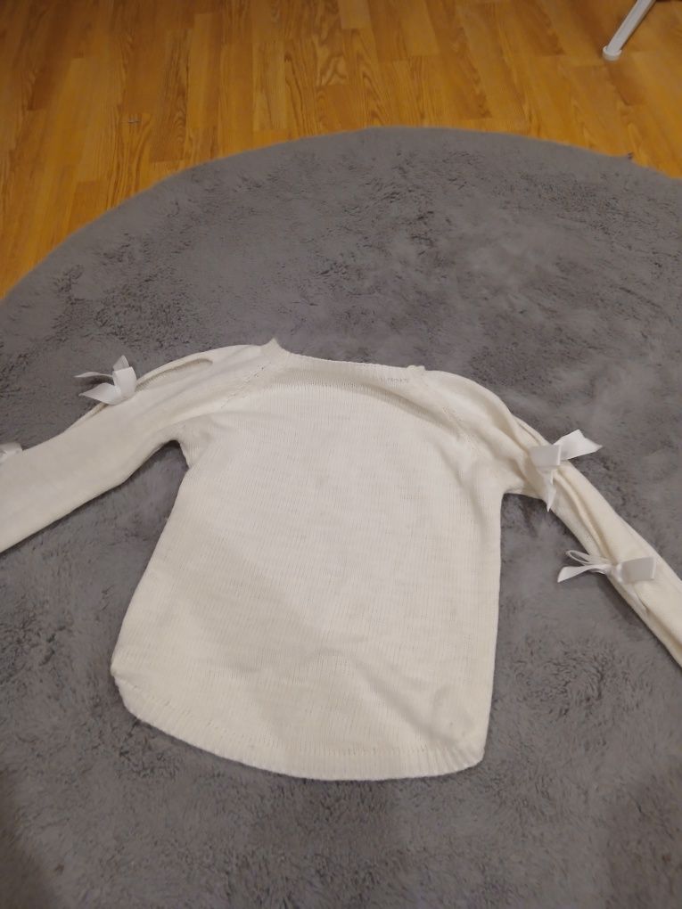 Sprzedam sweter .