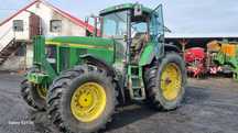 Ciągnik rolniczy John deere 7810