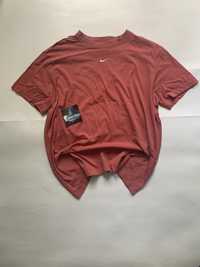 t-shirt nike S size