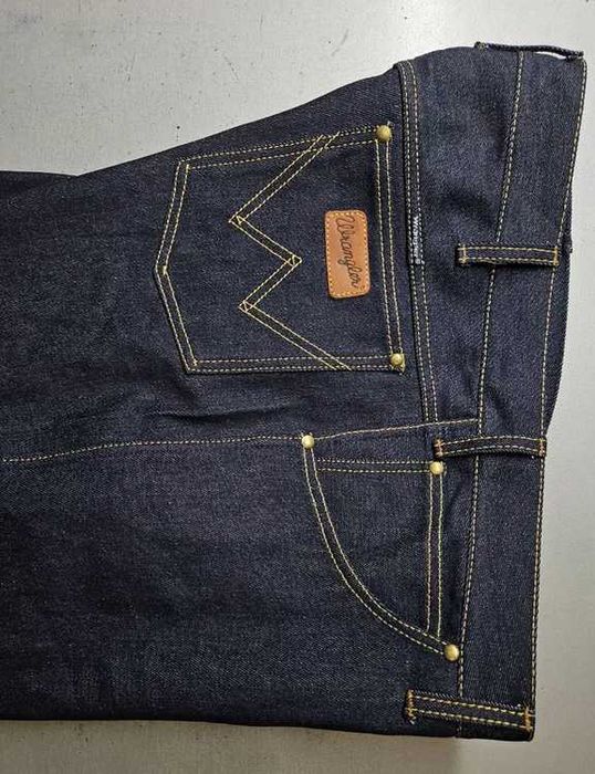 Новые джинсы WRANGLER разных размеров из RAW denim 14.5 ОZ