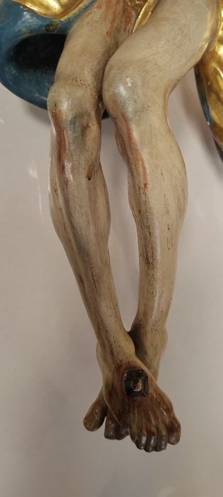 Stara figura ukrzyżowany Chrystus