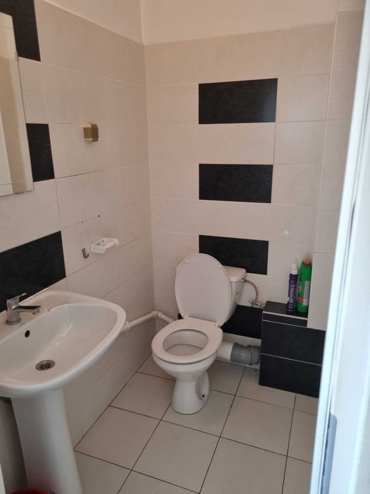 Pawilon piętrowy biurowo -usługowo-handlowy Warszawa ul.Bokserska .