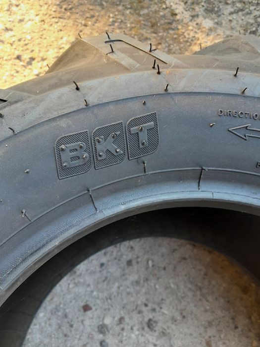 Opona BKT  23x10.50-12 6PR Jodełka nowa