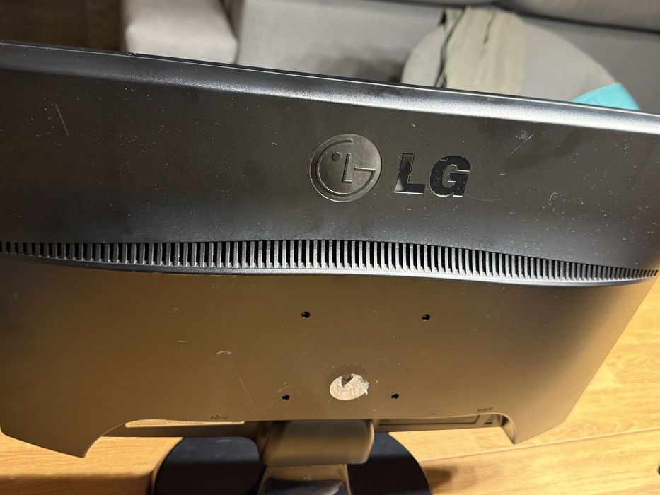 Vendo monitores LG