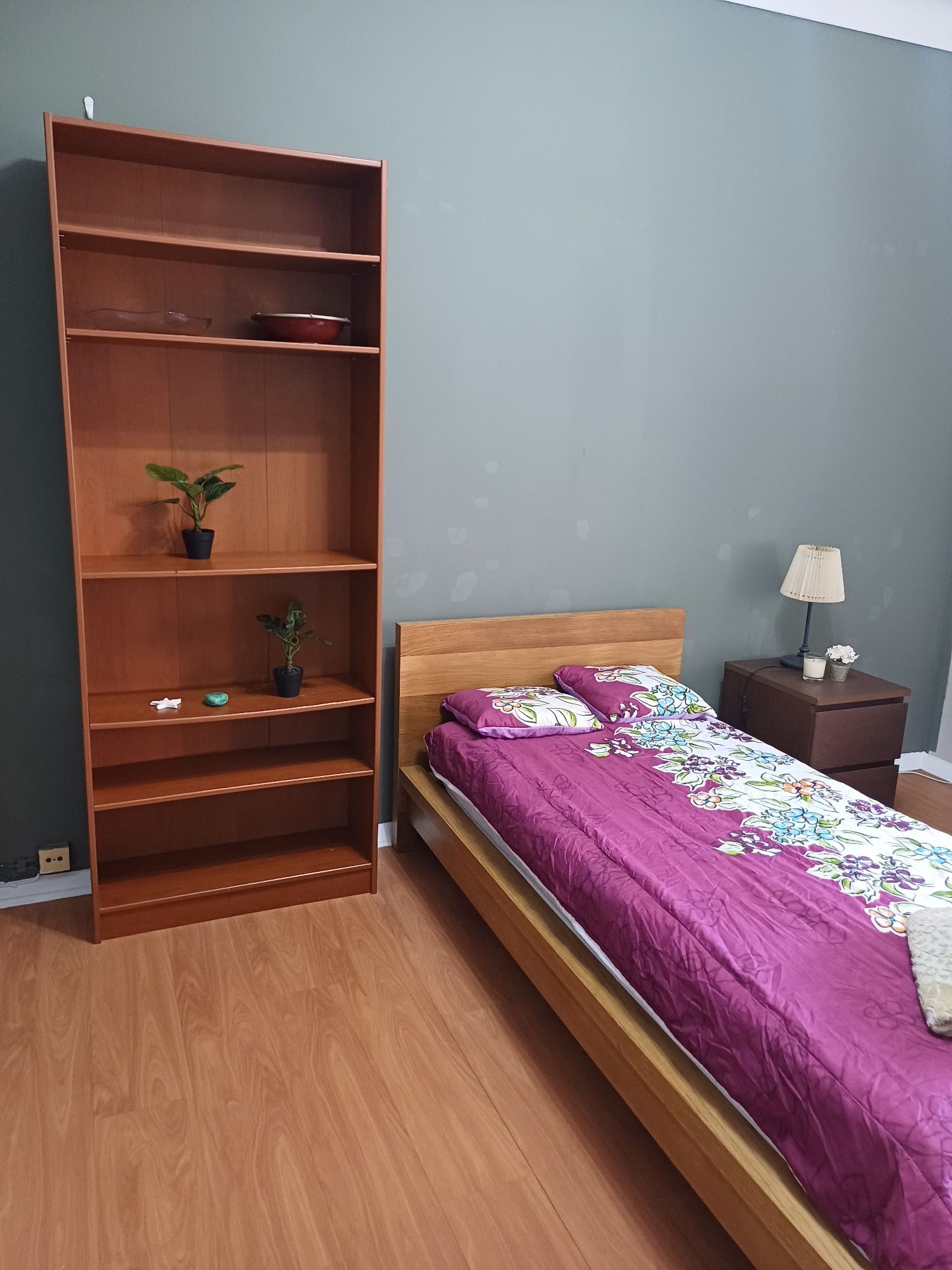Quarto individual (M/F)

Arrenda-s