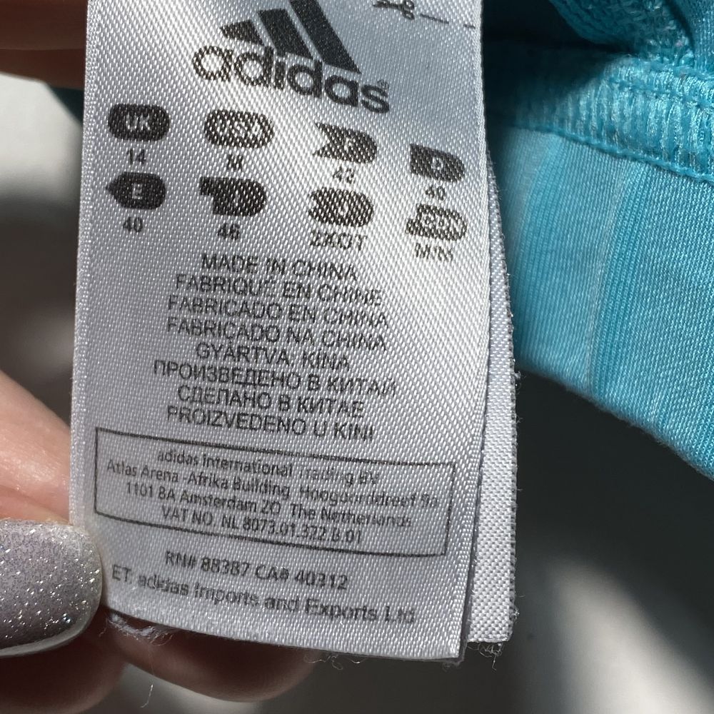 Спортивный топ Adidas, р.М