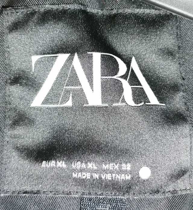 Parka Preta da Zara