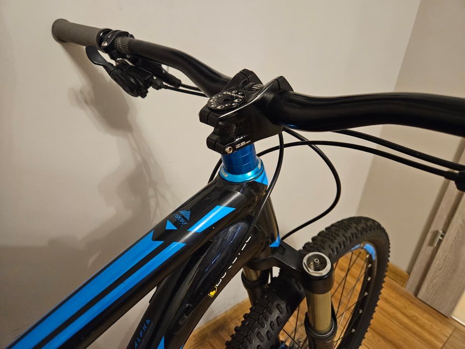FULL  Trek Superfly 8 29er amor Fox rama 18cali M 2x10 XT