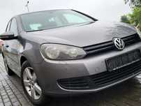 Volkswagen Golf 1.6 MPI / Climatronic / Mały przebieg