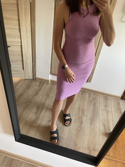 Obcisła sukienka na lato, sukienka liliowa, sinsay