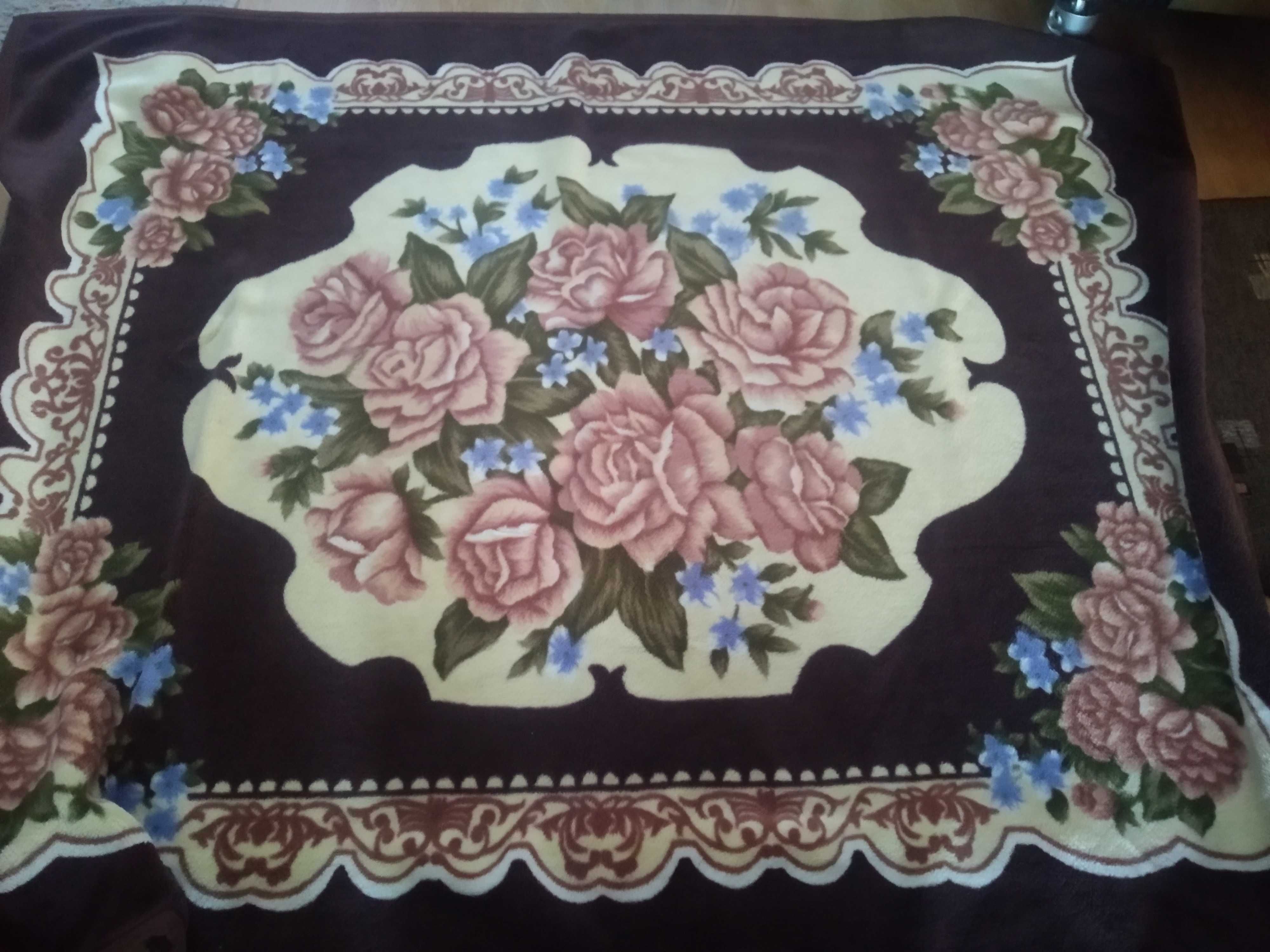gruby koc akrylowy /wzór ornamentowy *160 x 200