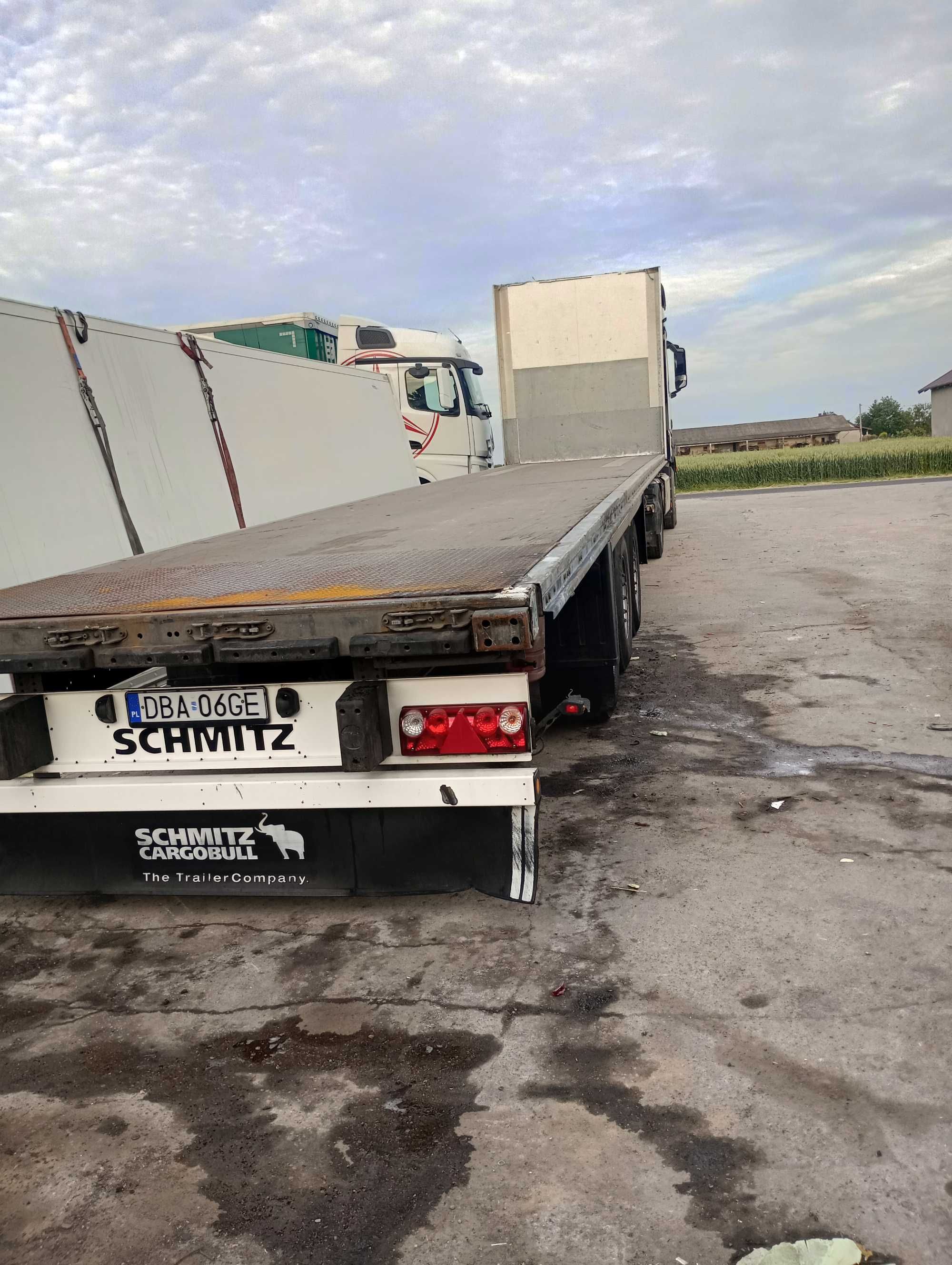 Naczepa schmitz platforma
