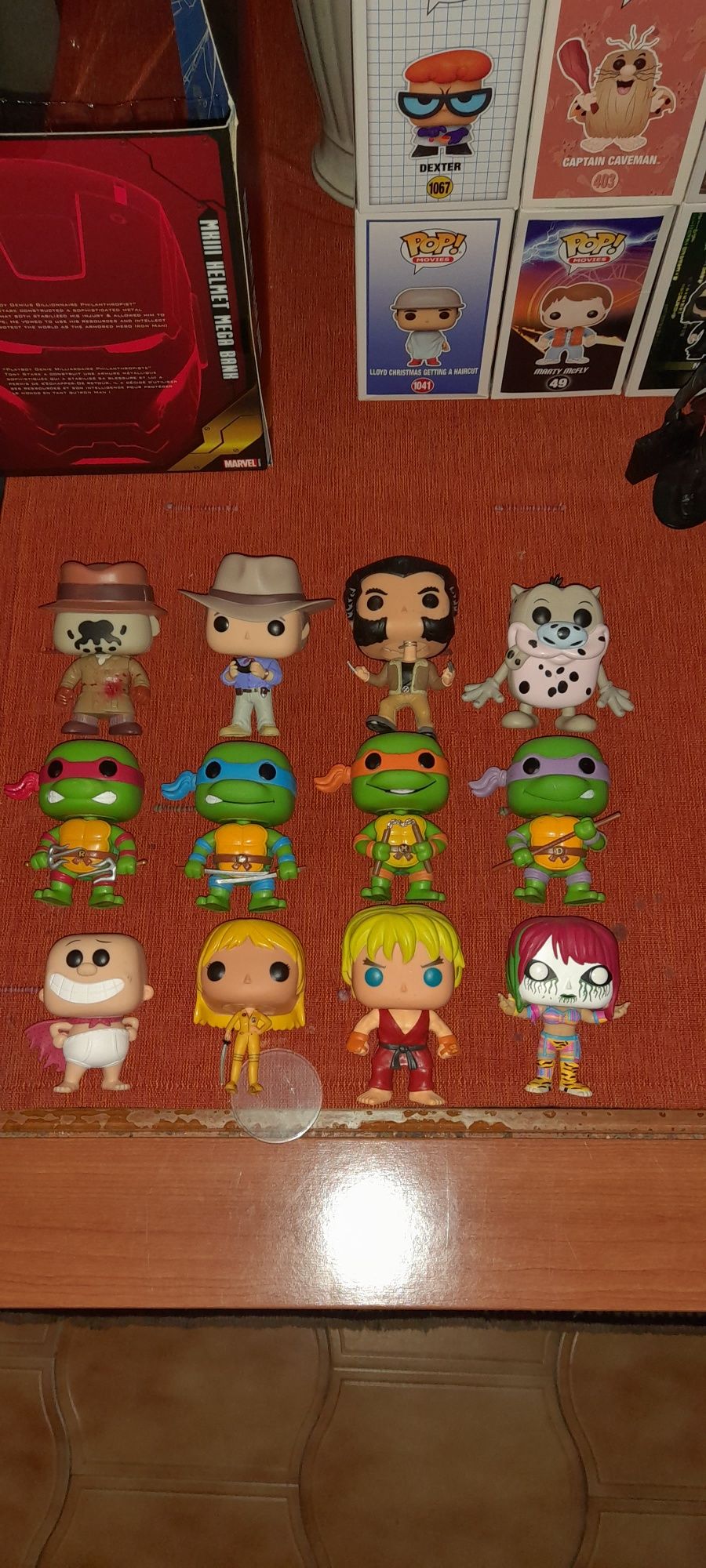 Funko pops sem caixa figuras e bonecos