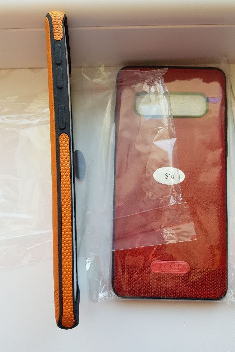 Продам чехол на samsung S10