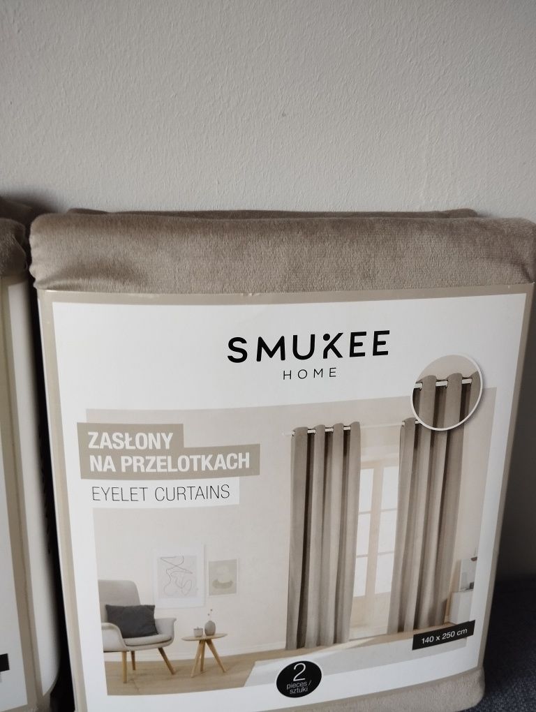 4 zasłony aksamitne welurowe Smukee 4x zasłona beżowa na kółkach