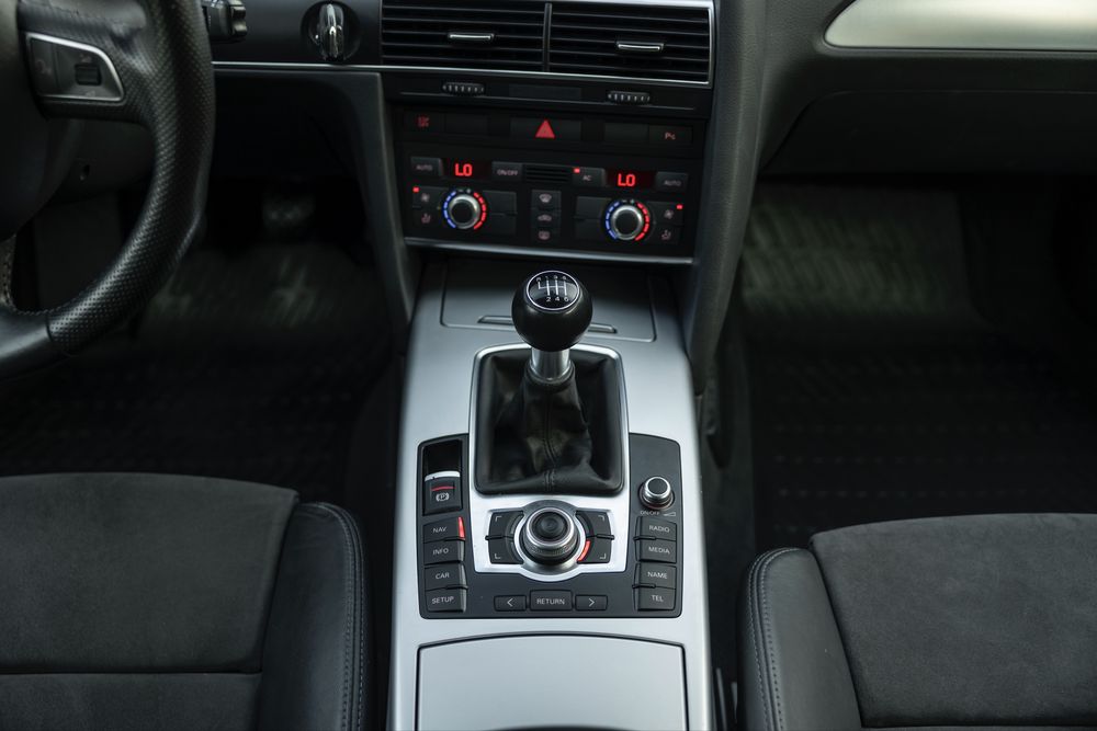 Audi A6 2.0 TDI S-line Facelift (Nacional - 130.000 kms)