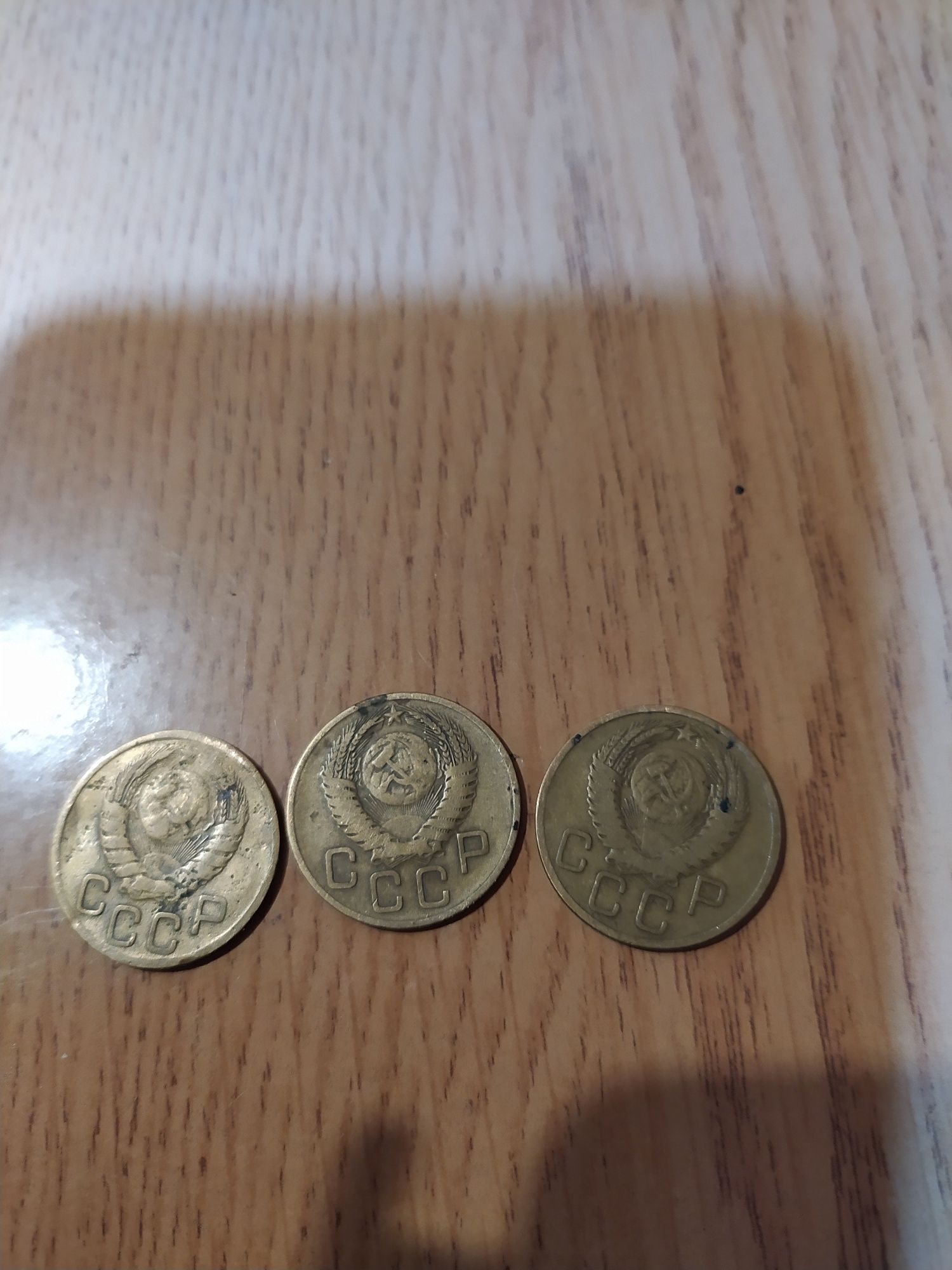 Продам монети 1,3,10,20, 10 ,50 коп.