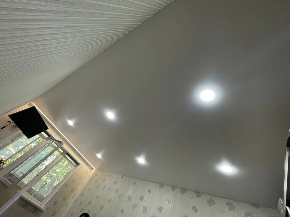 Натяжные потолки за 1 день без посредников от 250 грн.. Натяжні стелі.