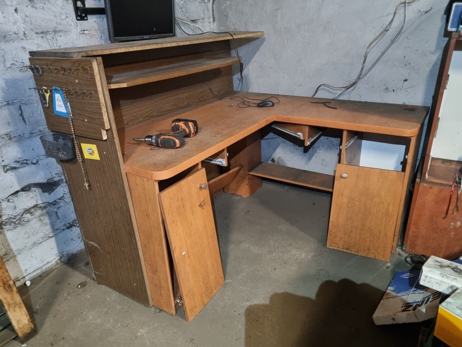 Biurko lada narożne do rogu recepcja