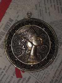 Продам медальон Нефиртити,СССР,250